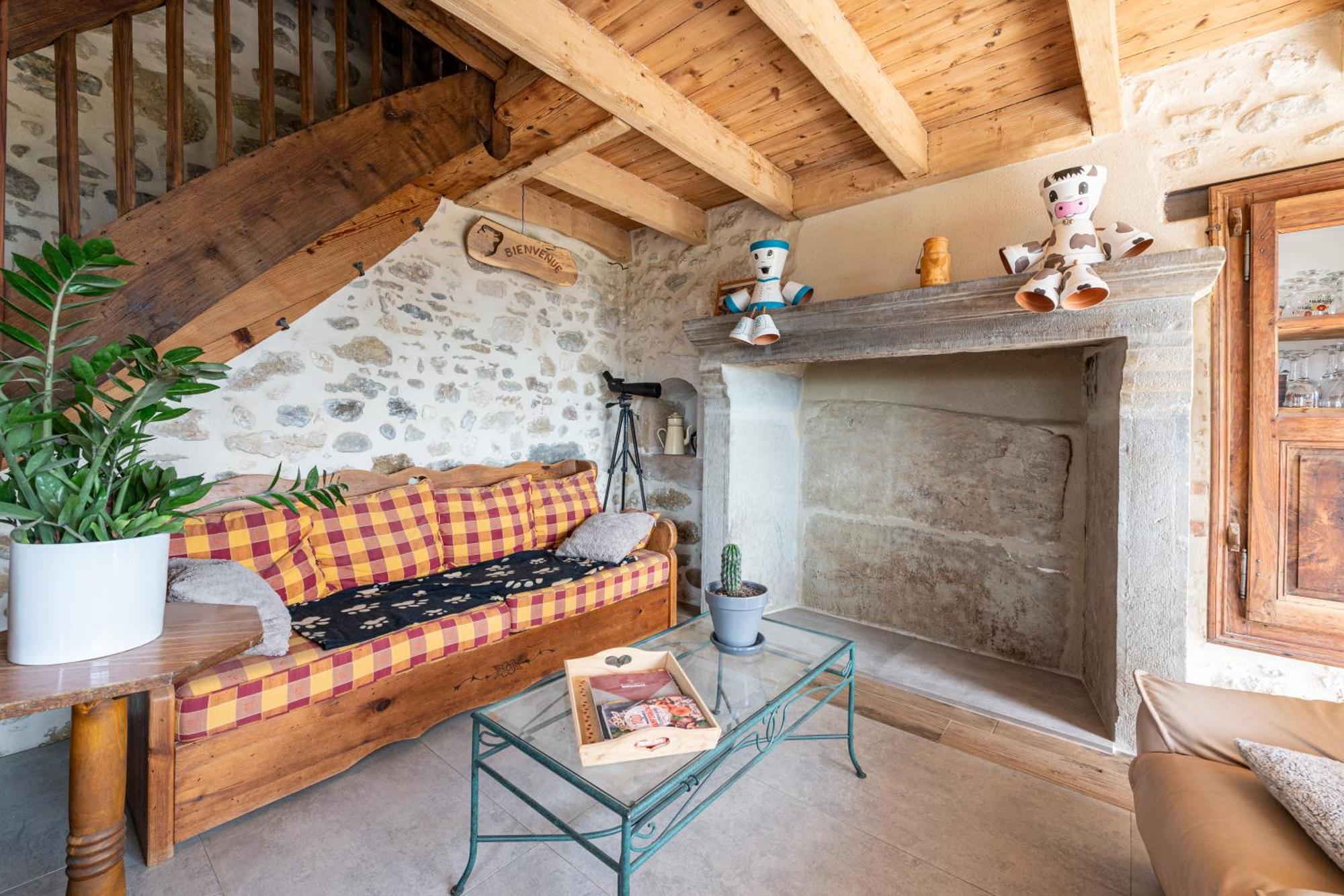Hotel Les Bellevues à Moye Extérieur photo