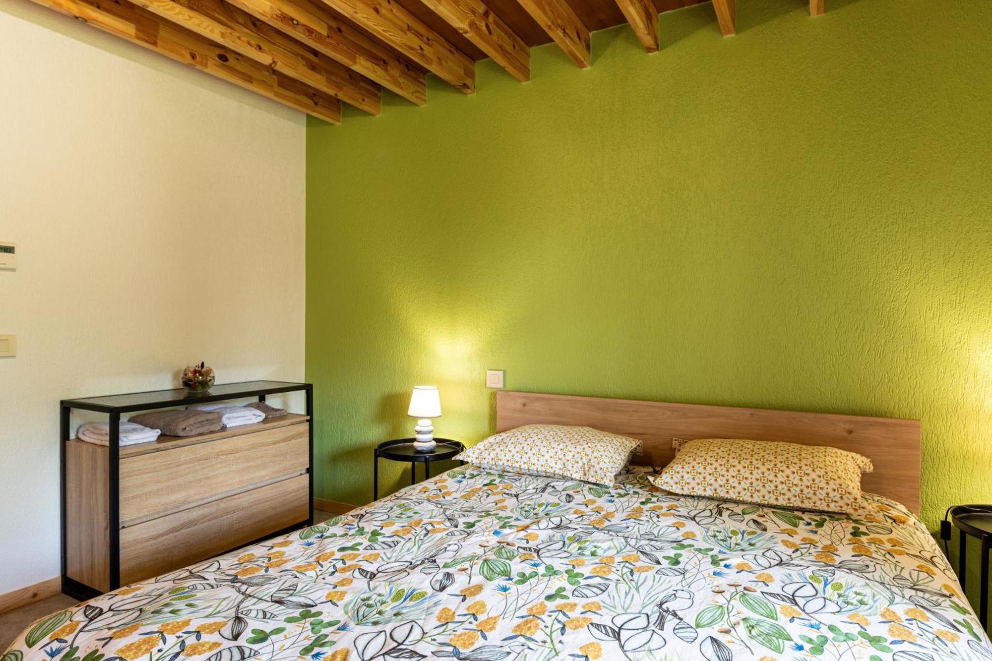 Hotel Les Bellevues à Moye Extérieur photo
